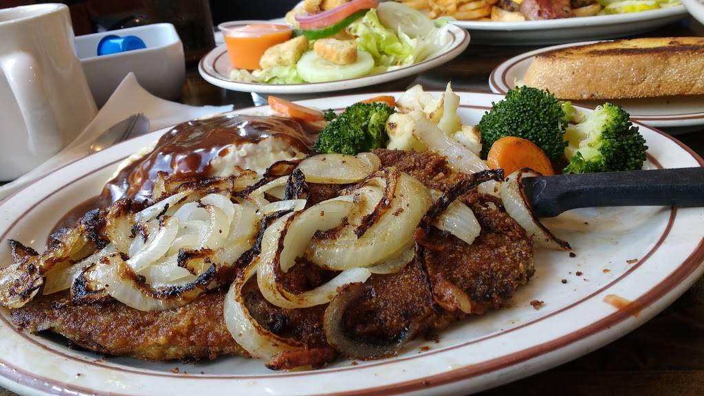 Golden Nugget Pancake House | bakery | 1765 W Lawrence Ave, Chicago, IL 60640, USA | 7737696700 OR +1 773-769-6700