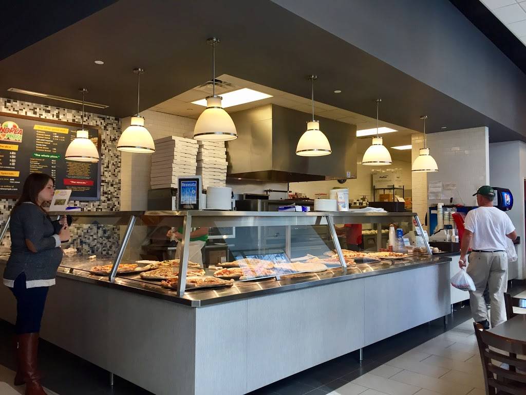 Andrea Pizza | restaurant | 225 South 6th St, Minneapolis, MN 55402, USA | 6122238474 OR +1 612-223-8474