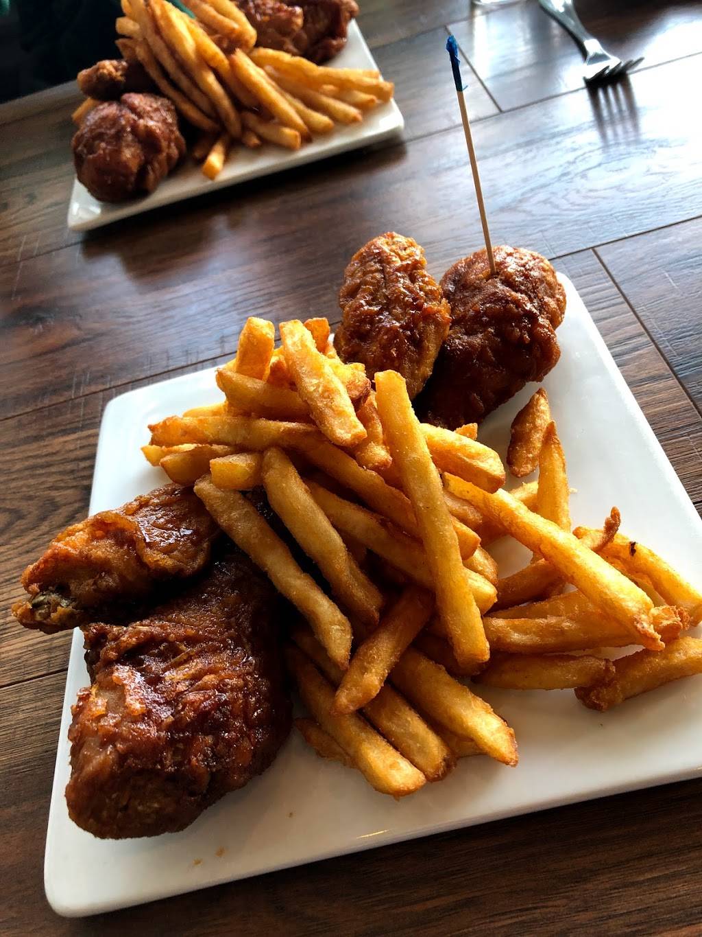 BonChon Chicken | restaurant | 10100 Twin Rivers Rd C-123, Columbia, MD 21044, USA | 4438644634 OR +1 443-864-4634