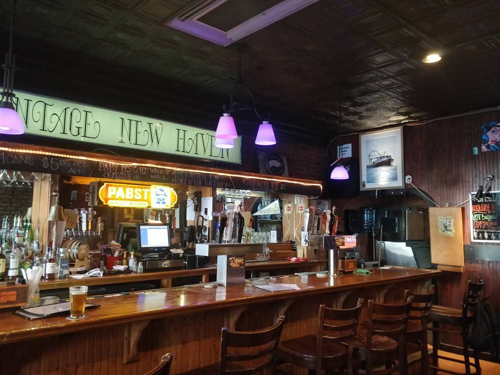 Three Sheets | restaurant | 372 Elm St, New Haven, CT 06511, USA | 4752026909 OR +1 475-202-6909