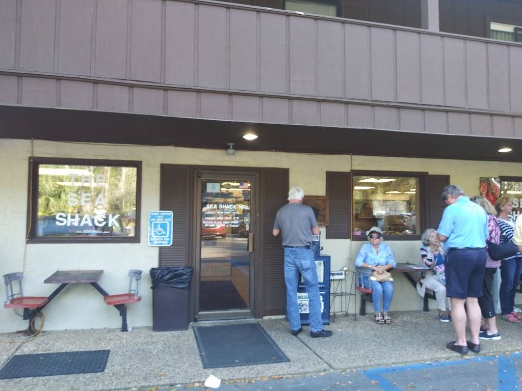 The Sea Shack | restaurant | 6 Executive Park Rd, Hilton Head Island, SC 29928, USA | 8437852464 OR +1 843-785-2464