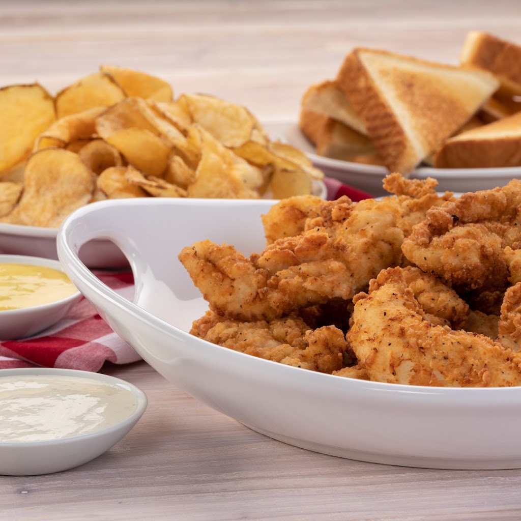 Slim Chickens | restaurant | 6731 NW Cache Rd, Lawton, OK 73505, USA | 5802155018 OR +1 580-215-5018