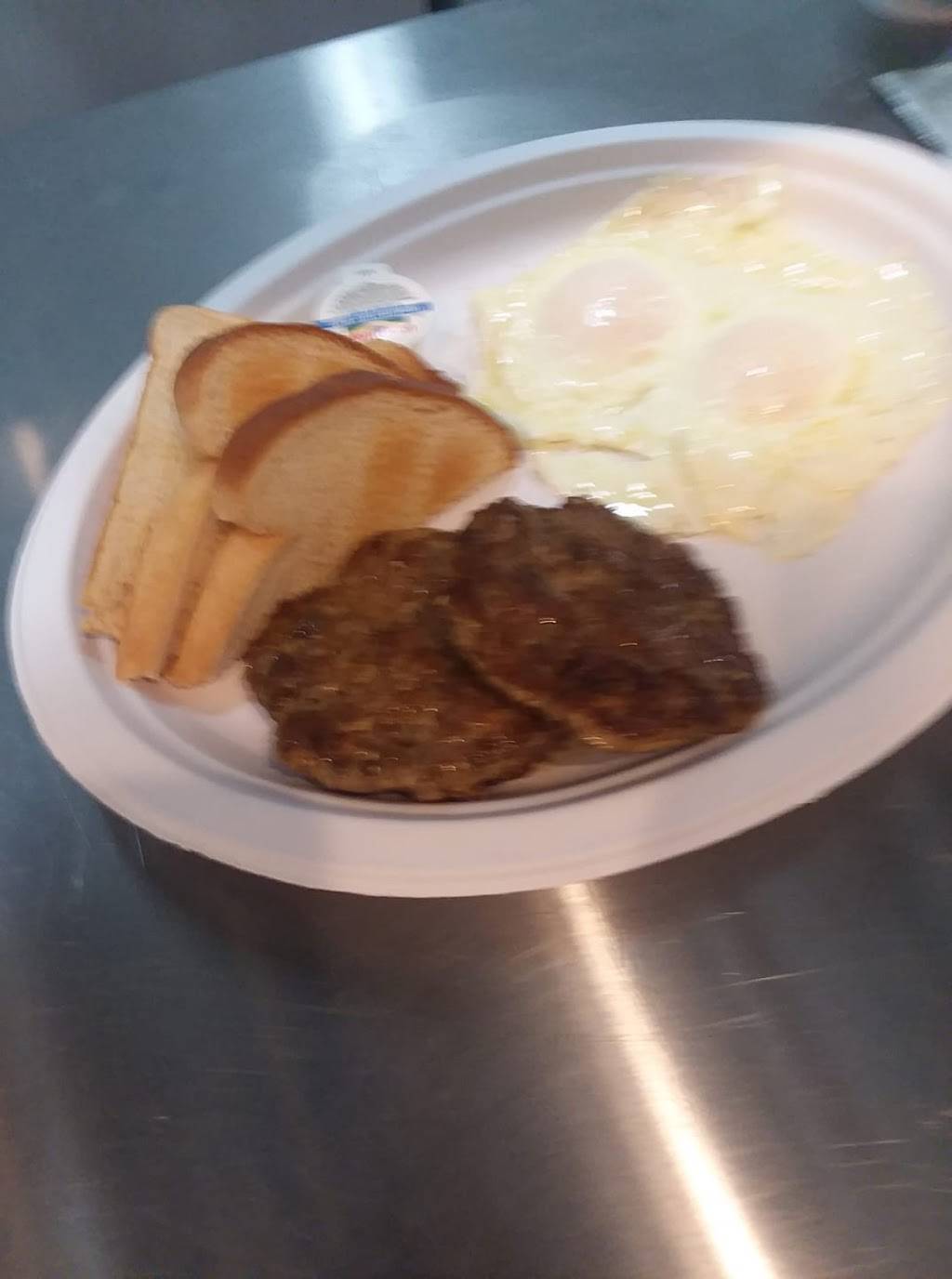 JJs Roadside Cafe | restaurant | 307 E State St, Delta, MO 63744, USA | 5733218263 OR +1 573-321-8263