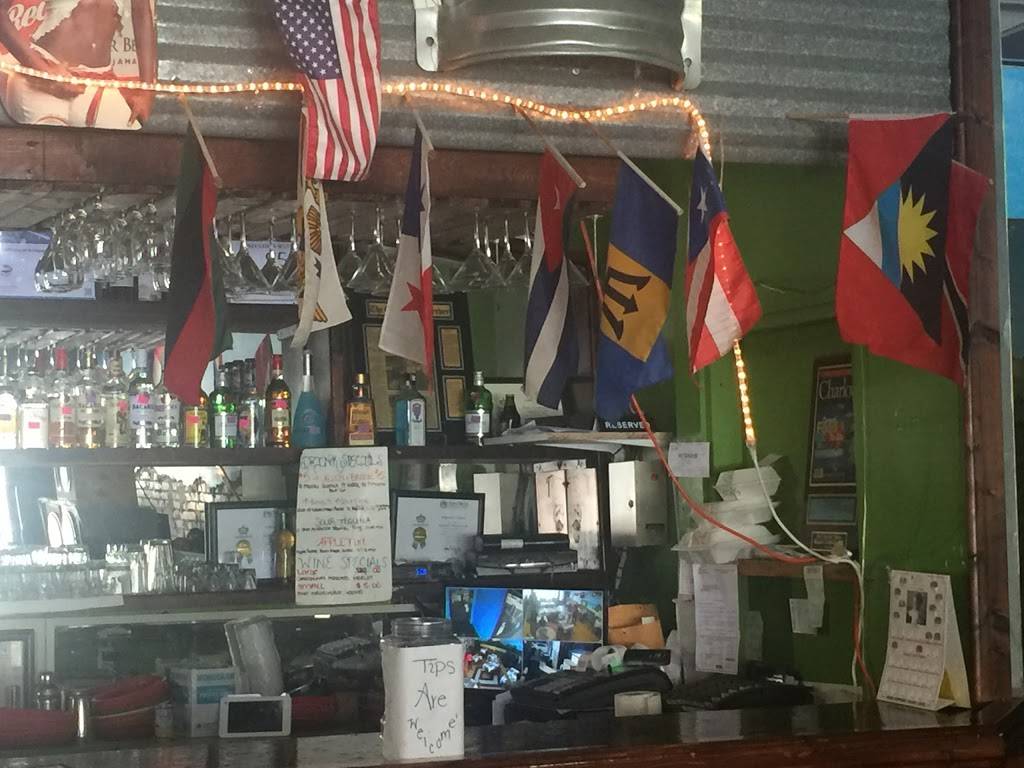 Mamas Caribbean Grill & Bar | restaurant | 1504 Central Ave, Charlotte, NC 28205, USA | 7043758414 OR +1 704-375-8414