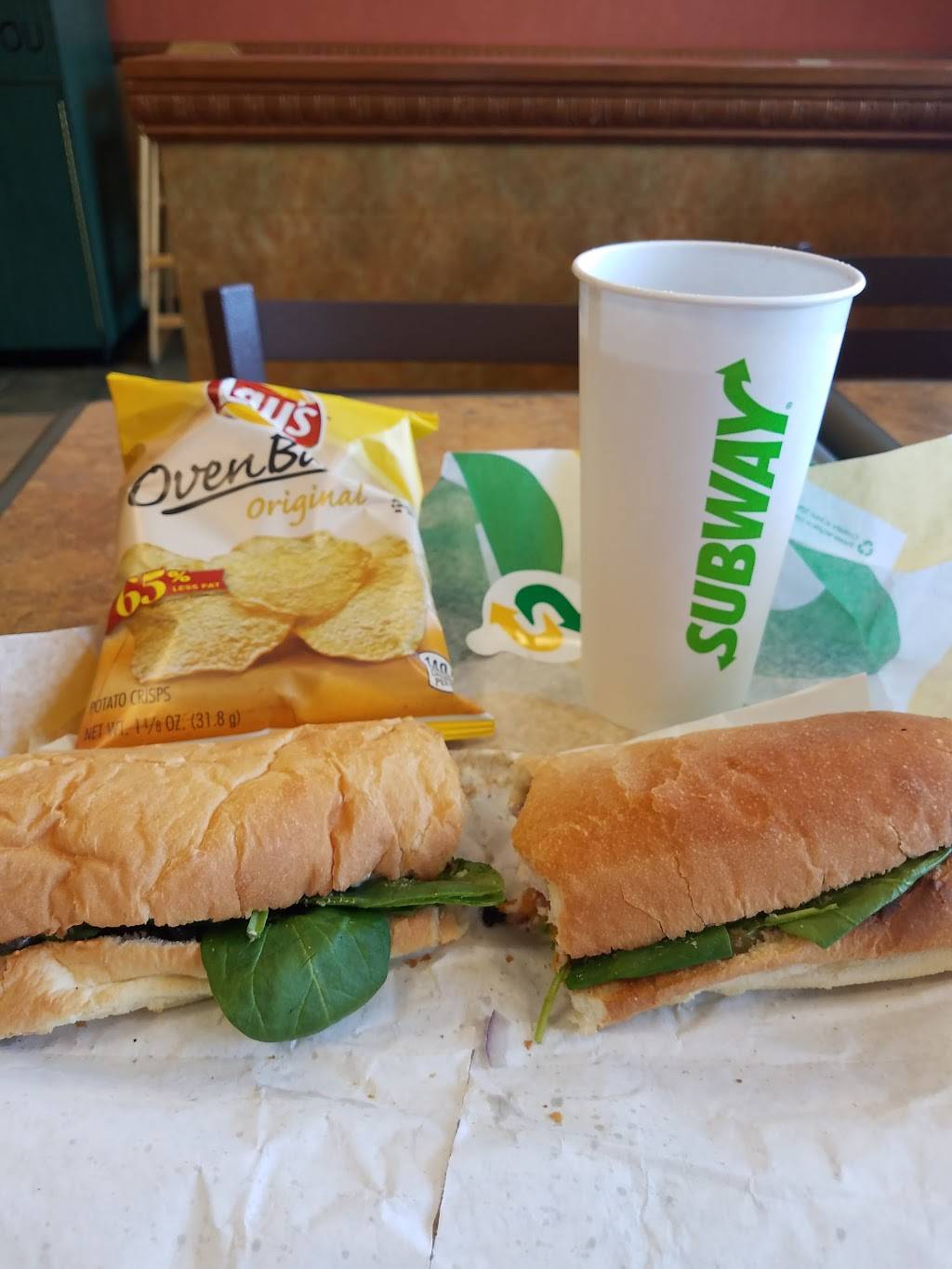 Subway | meal takeaway | 13414 Meridian E B102, Puyallup, WA 98373, USA | 2538484402 OR +1 253-848-4402