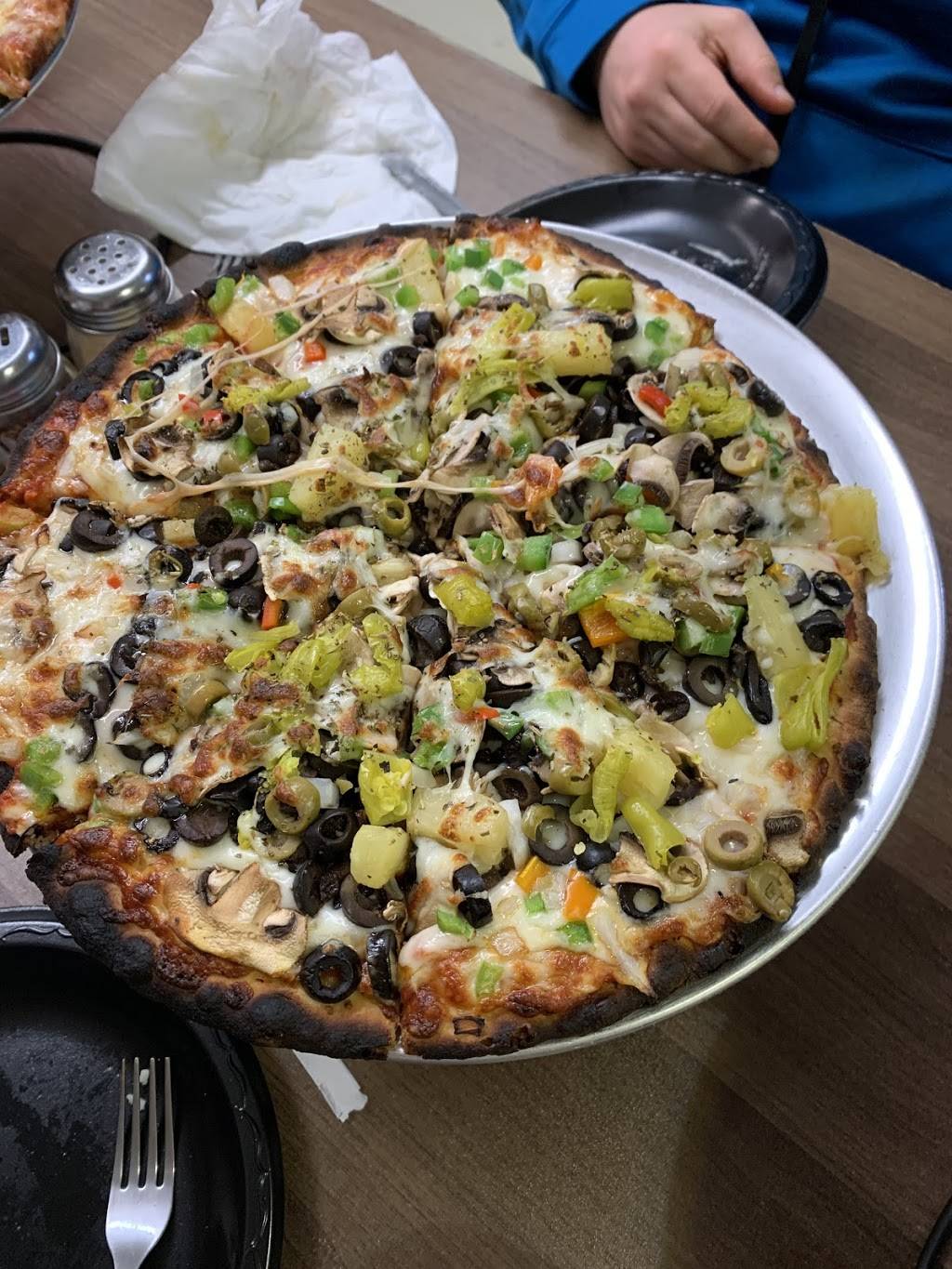 Blazin Pizza Company | restaurant | 303 Locust St, Point, TX 75472, USA | 9035134329 OR +1 903-513-4329