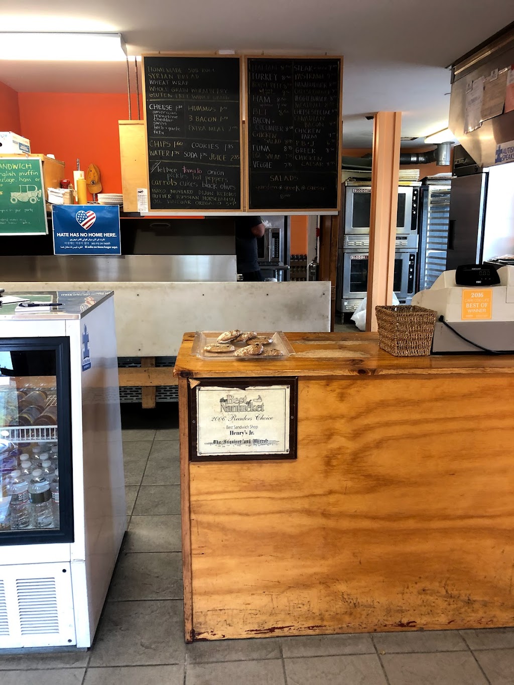 Henry’s Jr. Sandwich Shop | restaurant | 129 Orange St, Nantucket, MA 02554, USA | 5082283035 OR +1 508-228-3035