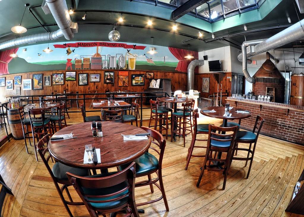 Madison Brewing Company Pub & Restaurant | restaurant | 428 Main St, Bennington, VT 05201, USA | 8024427397 OR +1 802-442-7397