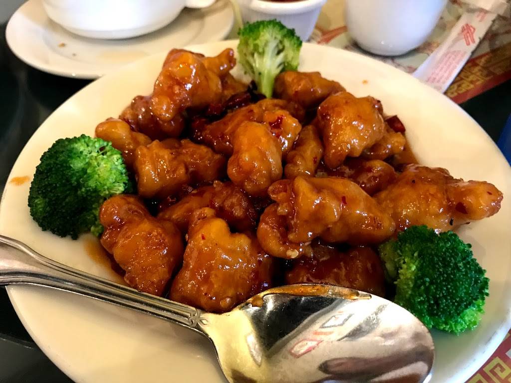 Tacoma Szechuan | restaurant | 9701 S Tacoma Way Unit 102, Lakewood, WA 98499, USA | 2535810102 OR +1 253-581-0102