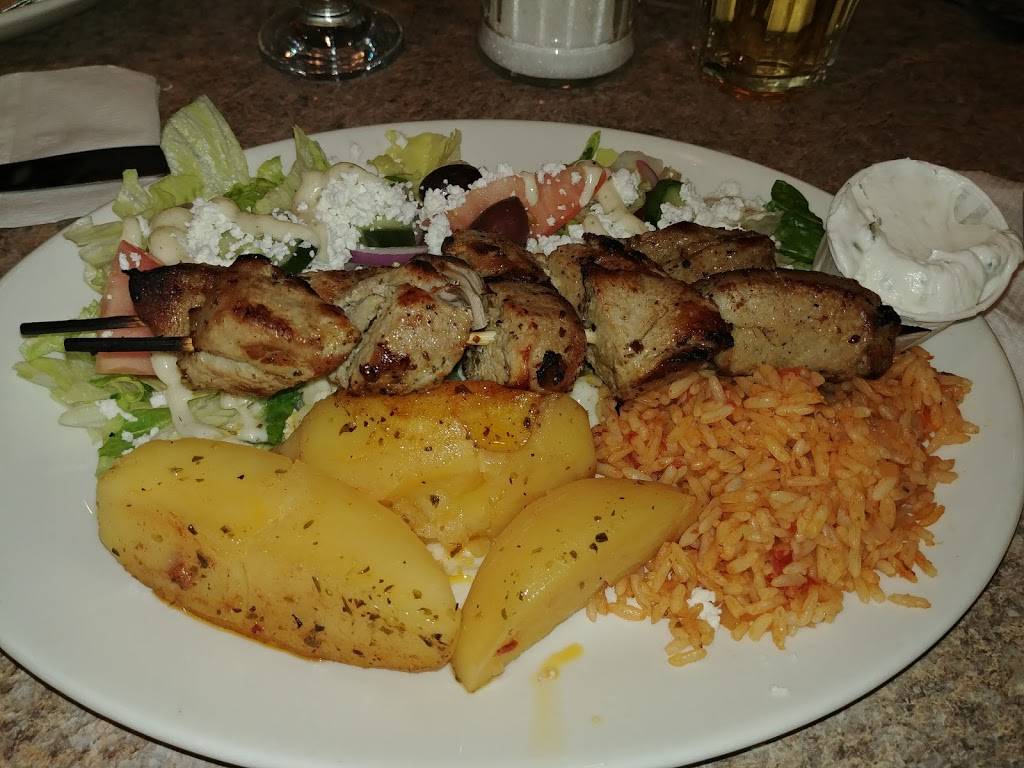 Cousins Deli | restaurant | 110 Pony Dr, Newmarket, ON L3Y 7B6, Canada | 9058958053 OR +1 905-895-8053