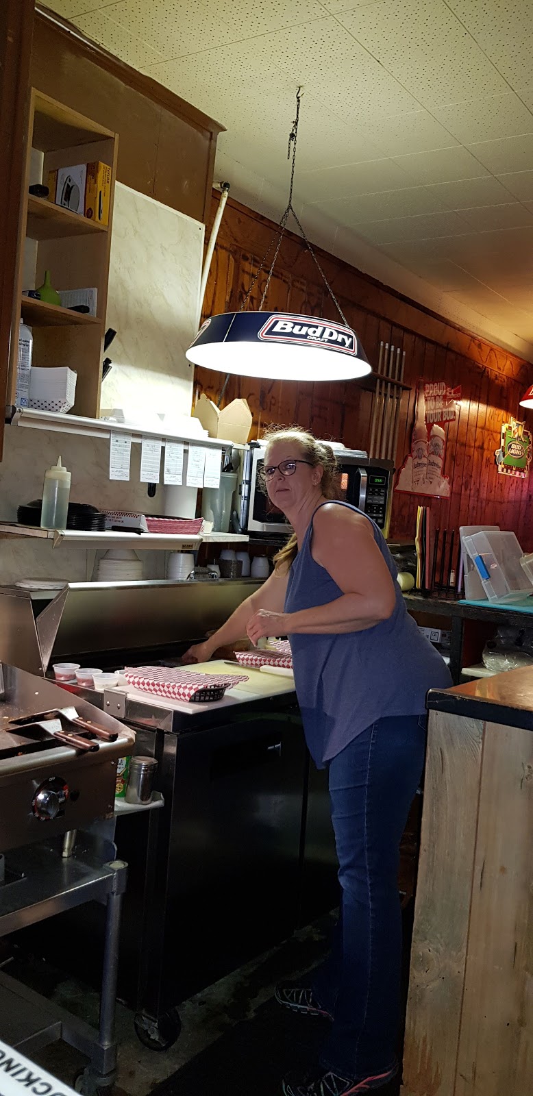 Brandin Iron | restaurant | 206 EJane, Jayroe Blvd, Laverne, OK 73848, USA | 5809215000 OR +1 580-921-5000