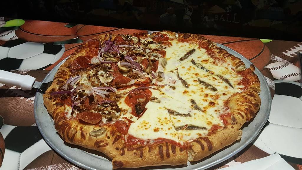 Ricks Sports Bar & Grill | restaurant | 5400 William Penn Hwy, Export, PA 15632, USA | 7243274148 OR +1 724-327-4148