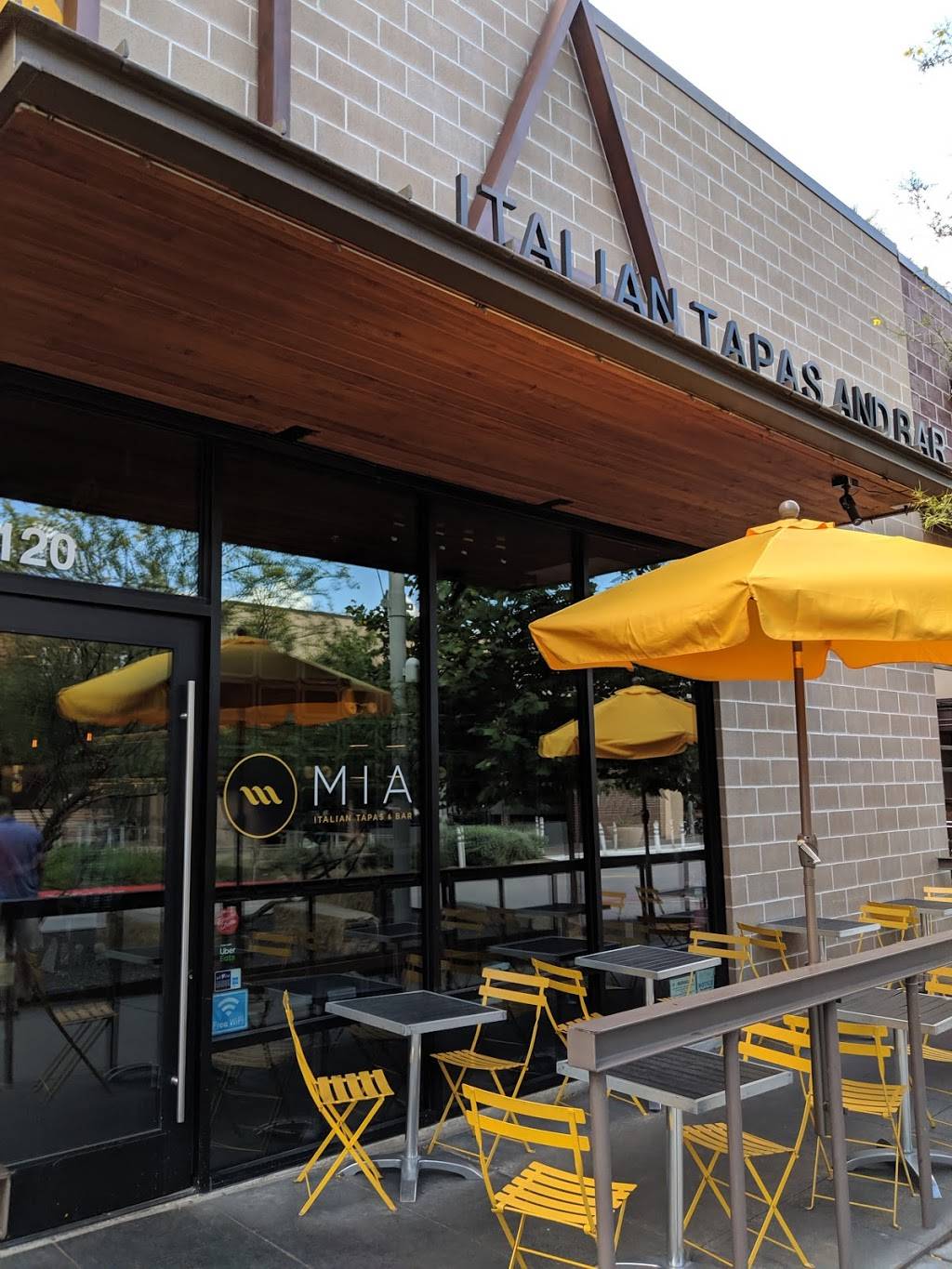 Mia Italian Tapas & Bar | restaurant | 11420 Rock Rose Ave #120, Austin, TX 78758, USA | 5122159598 OR +1 512-215-9598