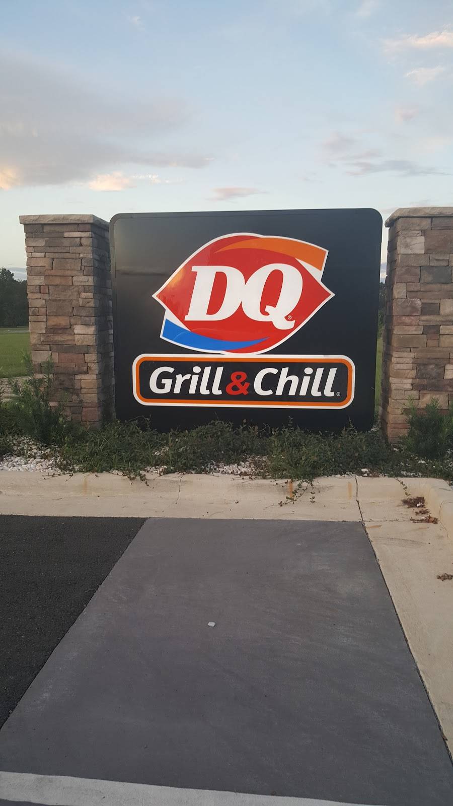 Dairy Queen Grill & Chill | restaurant | 3277 Inner Perimeter Rd, Valdosta, GA 31602, USA | 2293330736 OR +1 229-333-0736