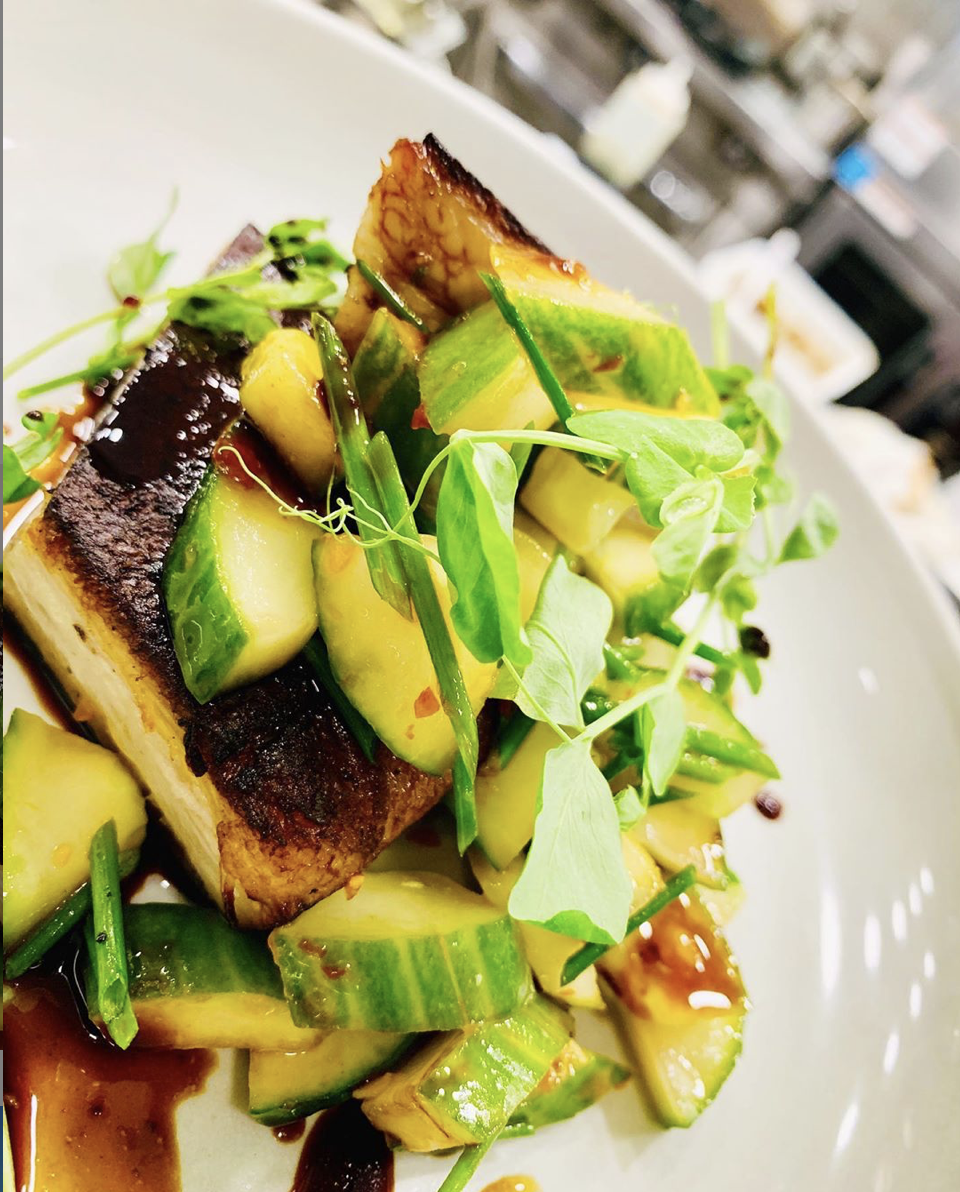 The Oyster Bar 02557 | restaurant | 6 Circuit Ave, Oak Bluffs, MA 02557, USA | 7745633046 OR +1 774-563-3046