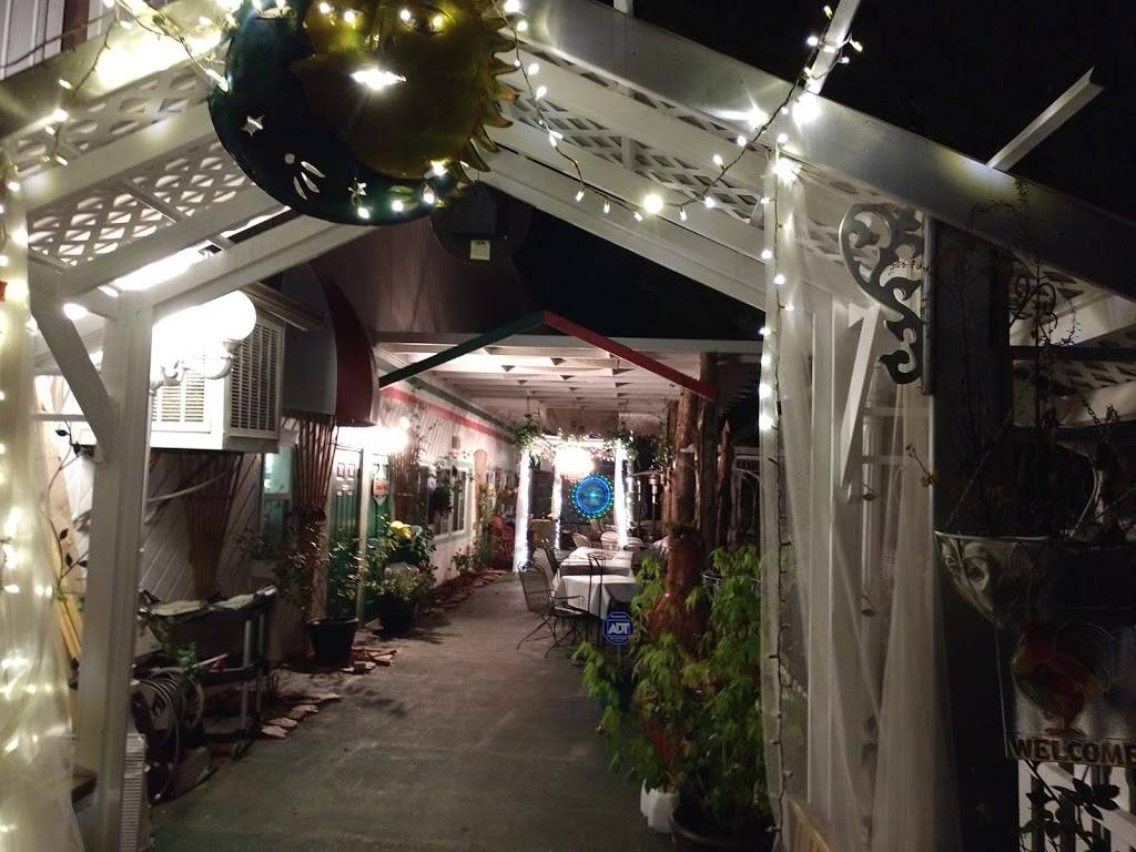 Luna Del Sol | restaurant | 143 Whitney Blvd & Below Apple Valley Mkt, Lake Lure, NC 28746, USA | 8286252007 OR +1 828-625-2007