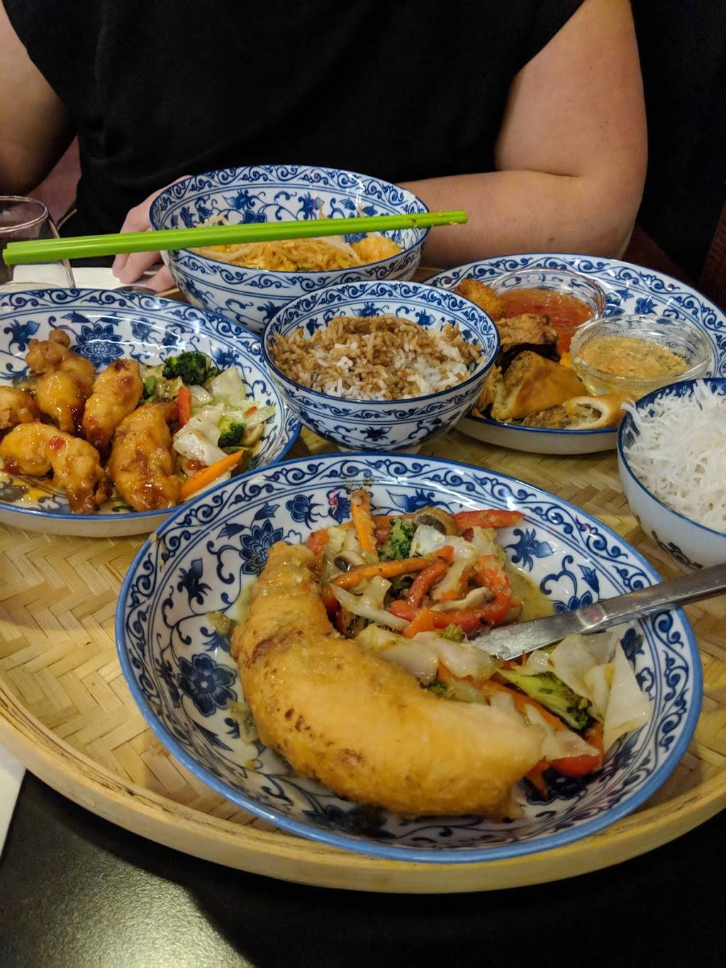 Banh Thai | restaurant | 2 Rue des Ormeaux, Trois-Rivières, QC G8W 1S6, Canada | 8199096695 OR +1 819-909-6695