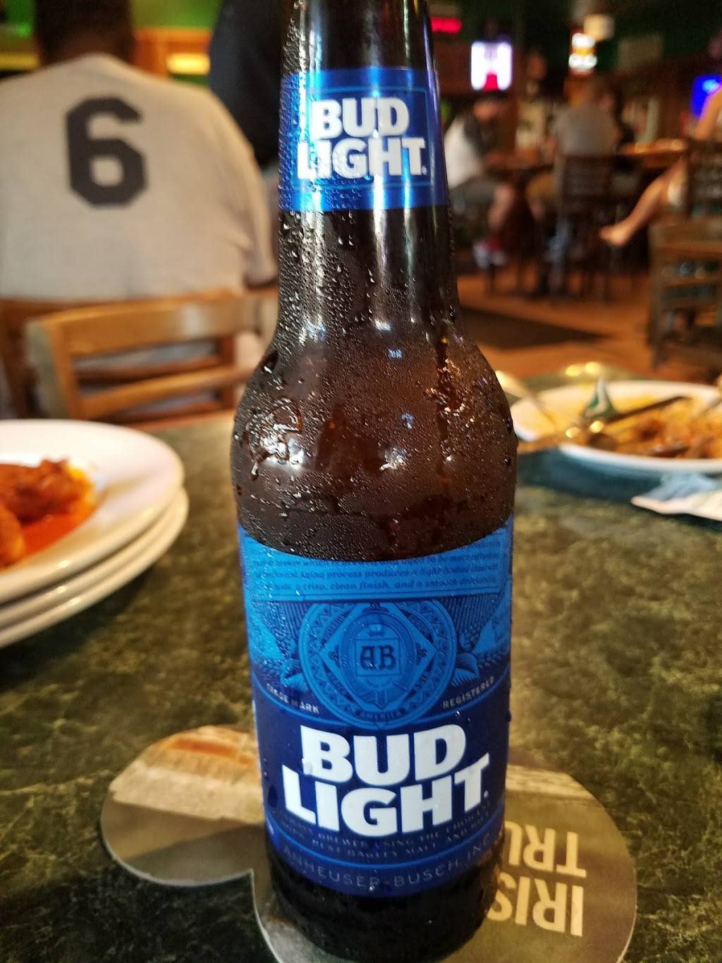 Sullys Irish Pub | restaurant | 12 W Main St, Middletown, DE 19709, USA | 3023768222 OR +1 302-376-8222