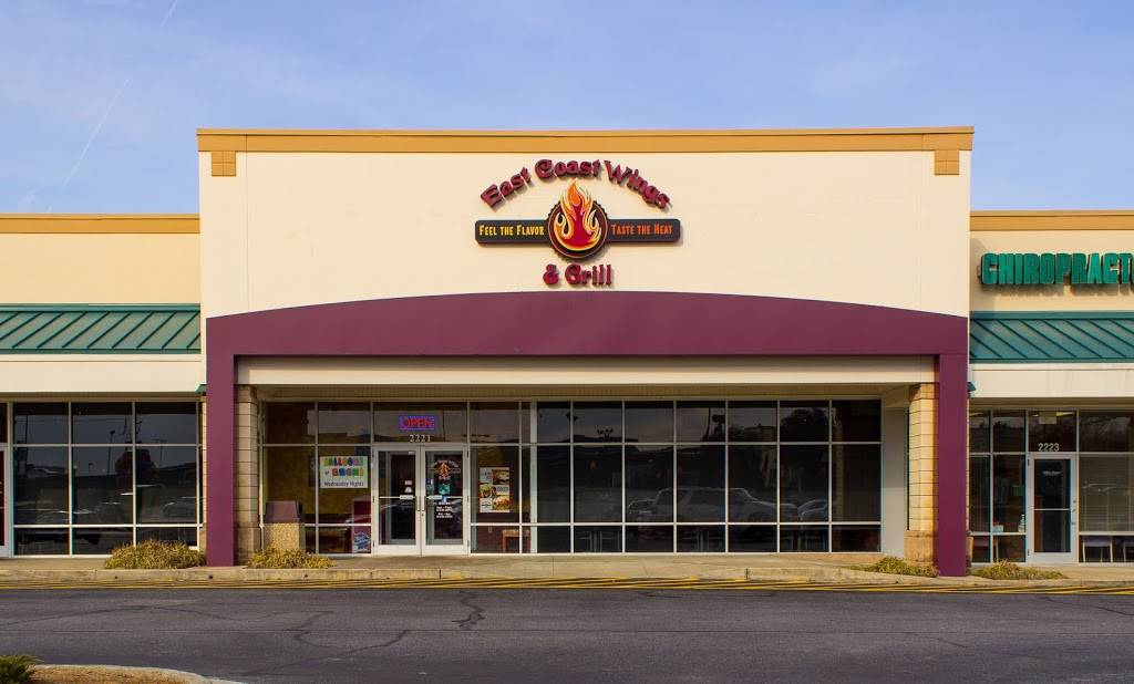 East Coast Wings + Grill | restaurant | 2221 US Hwy 70 SE, Hickory, NC 28602, USA | 8283239464 OR +1 828-323-9464