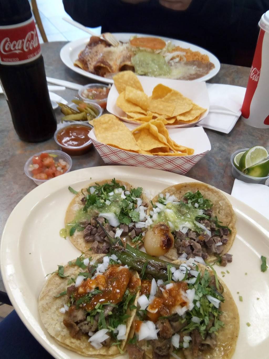 Taqueria El Gordo | meal takeaway | 579 Floresta Blvd B, San Leandro, CA 94578, USA | 5108951769 OR +1 510-895-1769