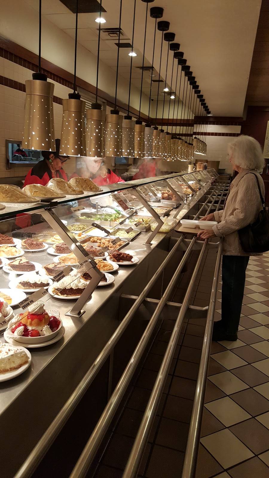 K&W Cafeterias | restaurant | 1215 W Main St, Salem, VA 24153, USA | 5403890520 OR +1 540-389-0520