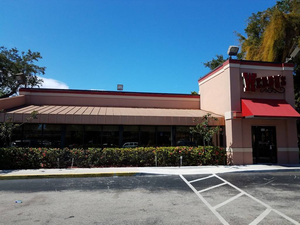 Wendys | restaurant | 355 W Hillsboro Blvd, Deerfield Beach, FL 33441, USA | 9544811882 OR +1 954-481-1882