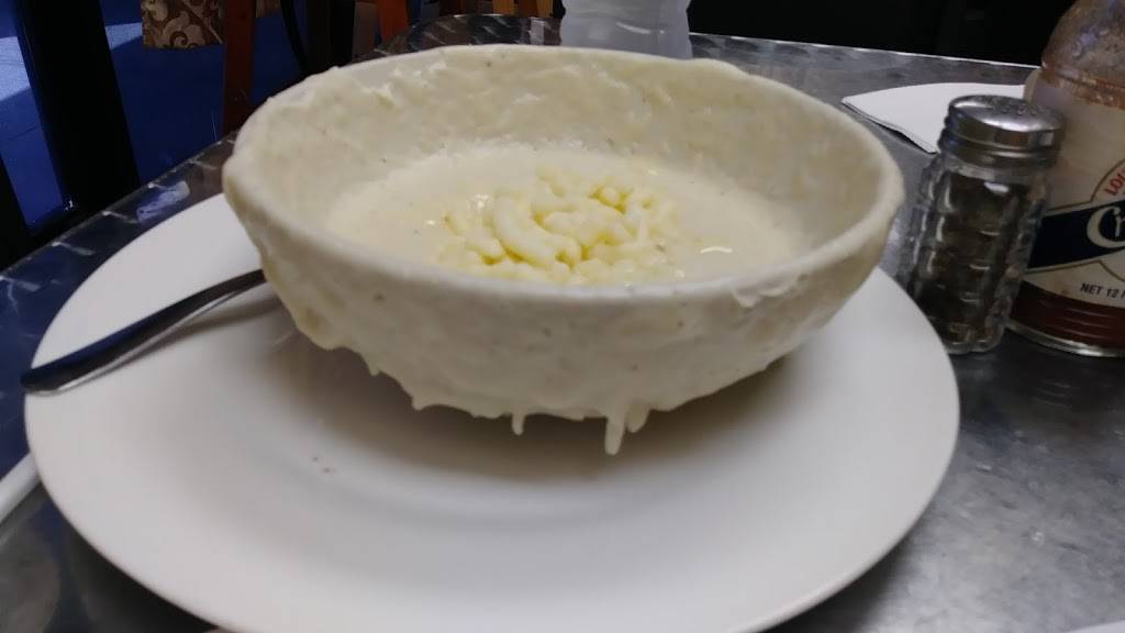 Fefas Cafe | cafe | 6821 W Hillsborough Ave, Tampa, FL 33634, USA | 8138894818 OR +1 813-889-4818