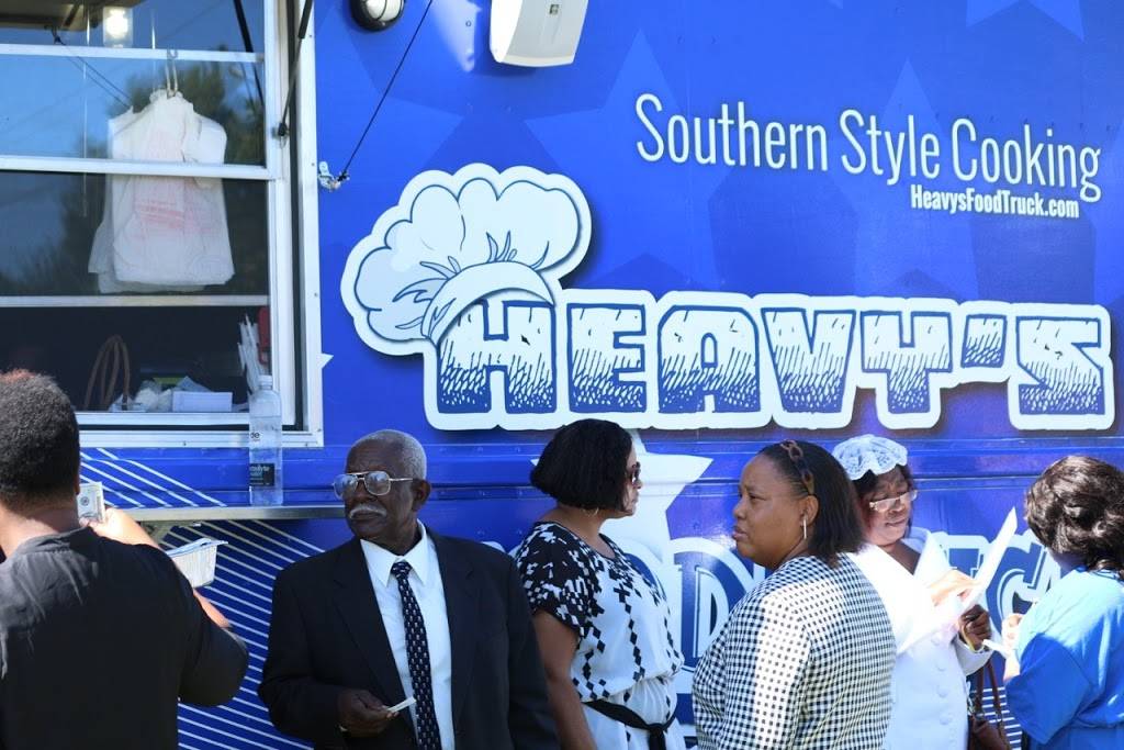 Heavys Food Truck | restaurant | 2243 11th St S, St. Petersburg, FL 33705, USA | 7272803651 OR +1 727-280-3651