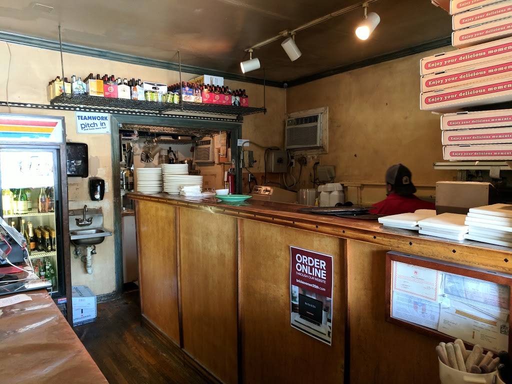 Brick Oven on 35th | restaurant | 1608 W 35th St, Austin, TX 78703, USA | 5124534330 OR +1 512-453-4330