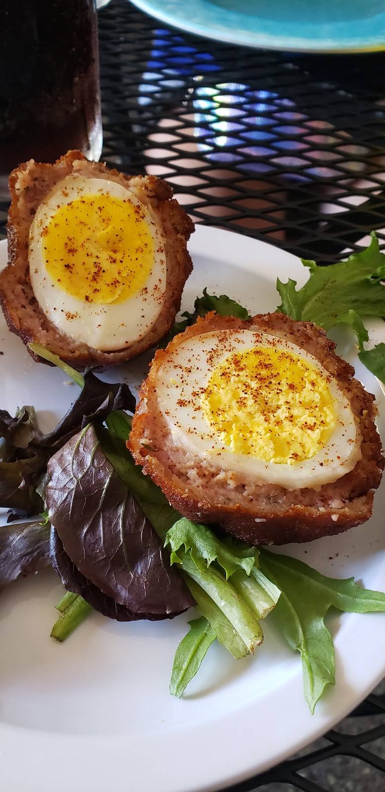 Magical Meat Boutique British Pub | restaurant | 112 W 3rd Ave, Mt Dora, FL 32757, USA | 3527296911 OR +1 352-729-6911