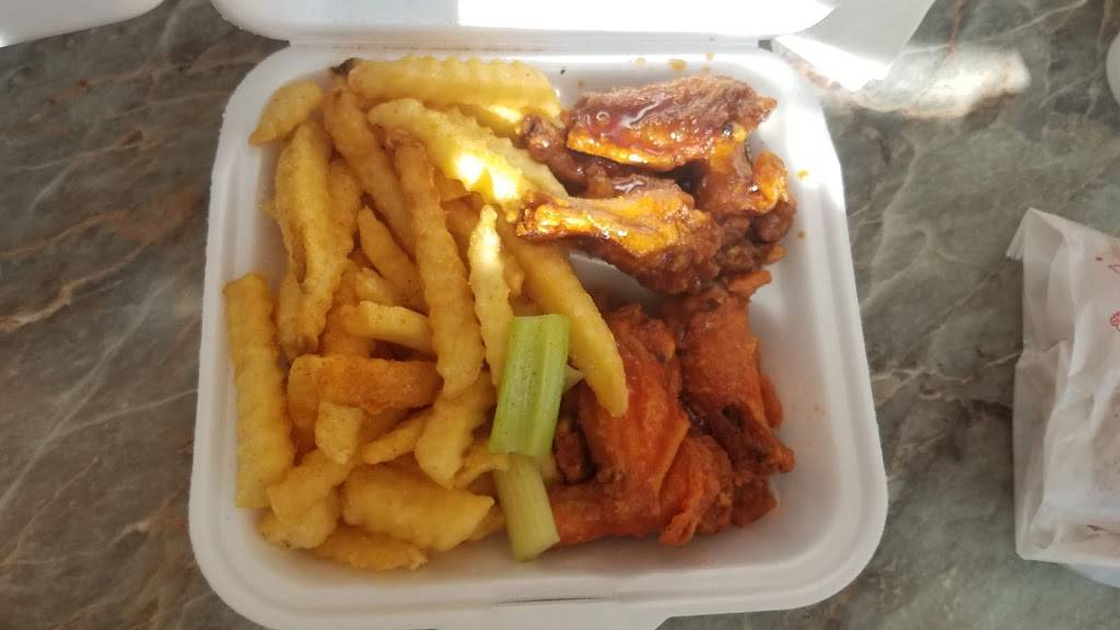 Yums Sub Shop | restaurant | 1192 Pryor Rd SW, Atlanta, GA 30315, USA | 4042222323 OR +1 404-222-2323