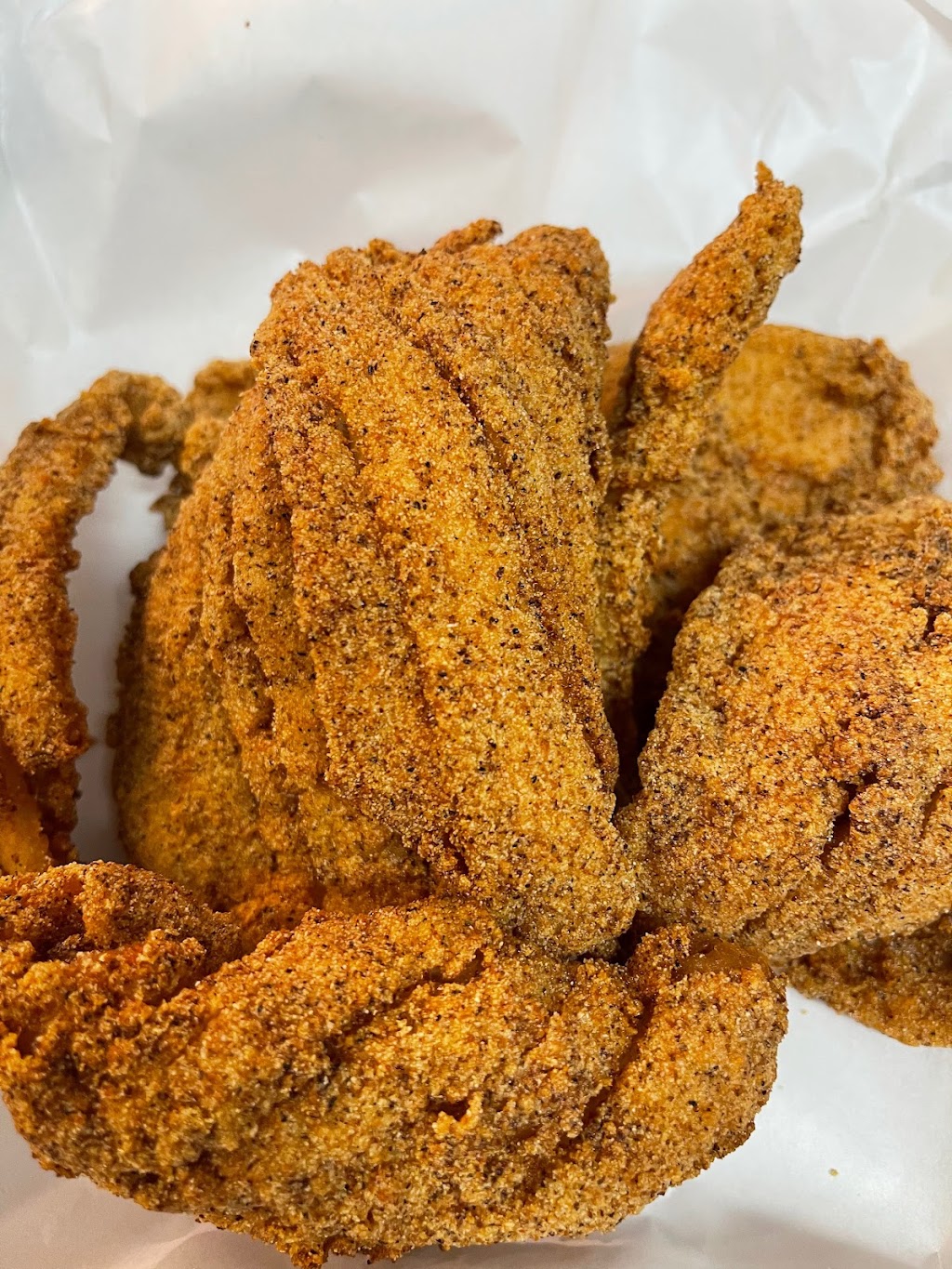 Fishhook Seafood | restaurant | 980 Ontario Mills Dr E, Ontario, CA 91764, USA | 9094840088 OR +1 909-484-0088