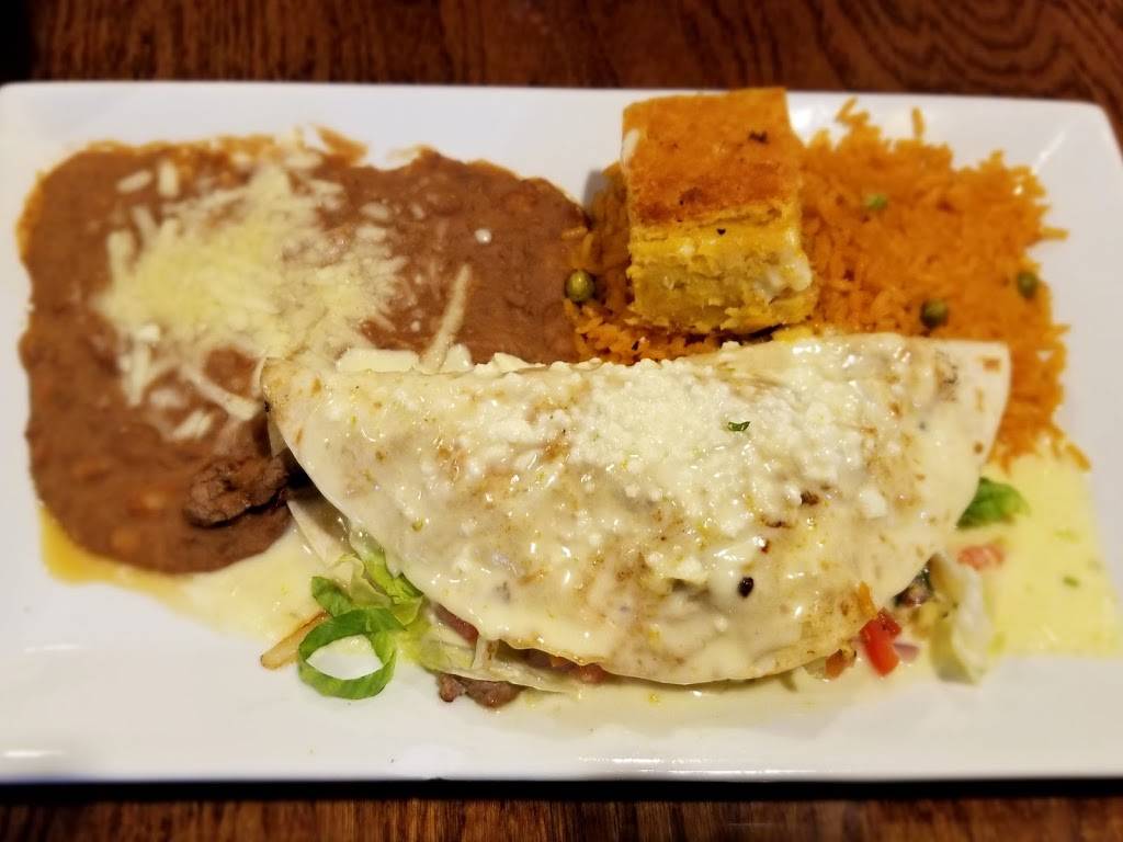 Las Cañadas | restaurant | 907 N Truman Blvd, Crystal City, MO 63019, USA | 6363372786 OR +1 636-337-2786