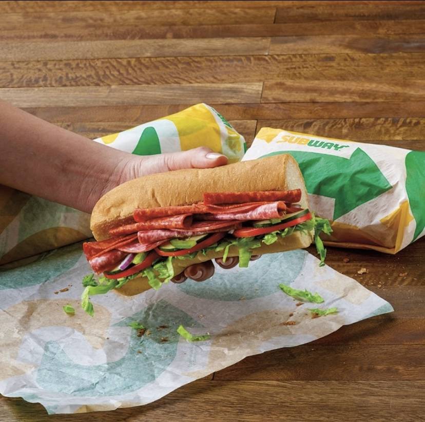 Subway | restaurant | 614 Pawtucket Ave, Pawtucket, RI 02860, USA | 4017278000 OR +1 401-727-8000