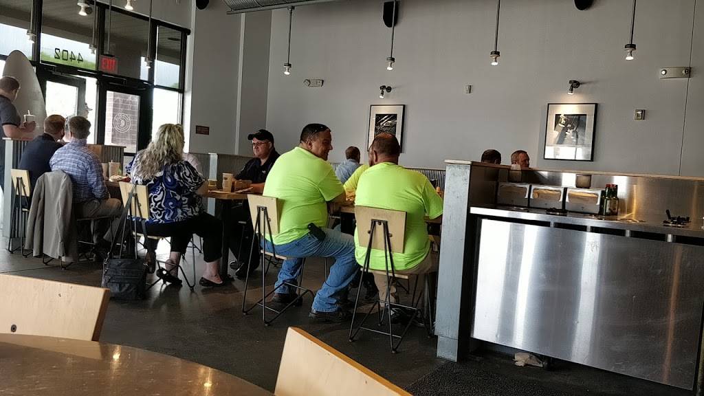 Chipotle Mexican Grill | restaurant | 4402 Montgomery Rd, Norwood, OH 45212, USA | 5133510100 OR +1 513-351-0100