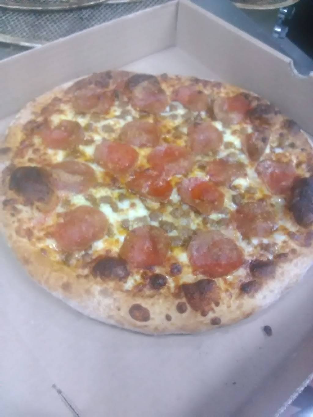 Vida Pizza | restaurant | 5685 Suitland Rd, Suitland, MD 20746, USA | 3017358432 OR +1 301-735-8432