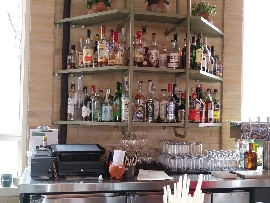 Carpenters Hall | restaurant | 400 Josephine St, Austin, TX 78704, USA | 5126755020 OR +1 512-675-5020