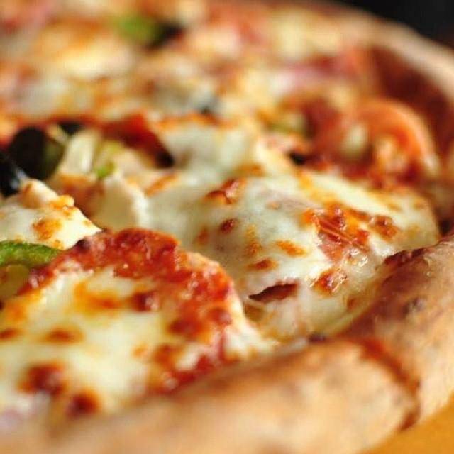 Papa Johns Pizza | restaurant | 6411 Freedom Dr, Charlotte, NC 28214, USA | 7043937272 OR +1 704-393-7272