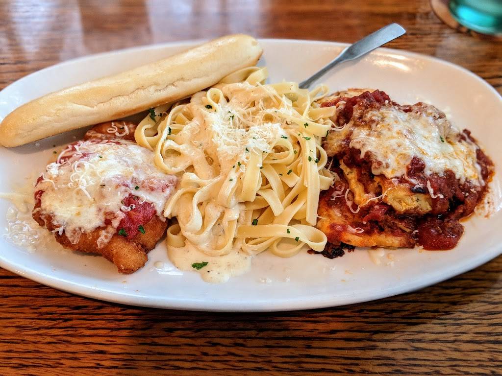 Olive Garden Italian Restaurant | meal takeaway | 4221 196th St SW, Lynnwood, WA 98036, USA | 4256702977 OR +1 425-670-2977