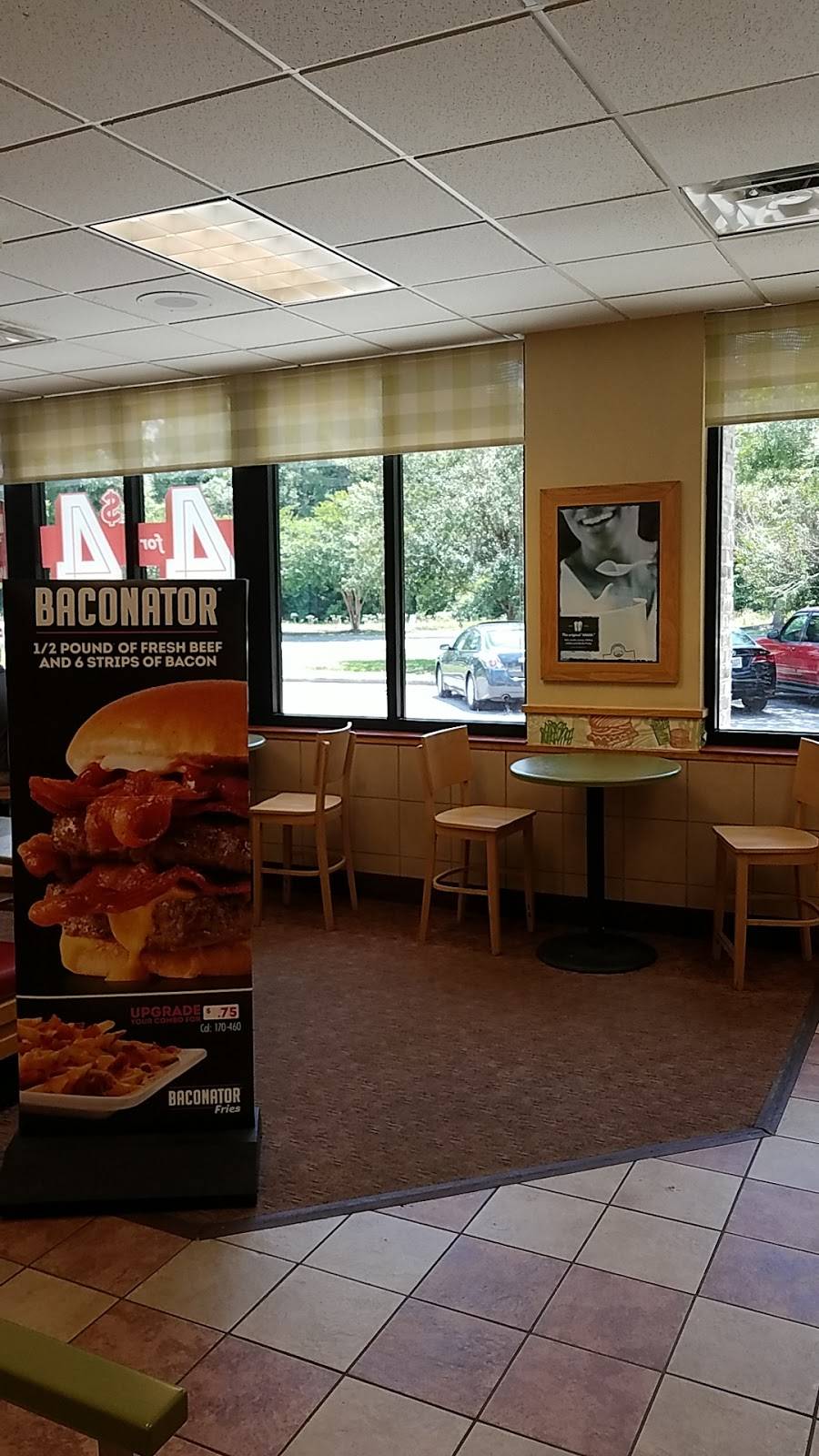 Wendys | restaurant | 9215 Evan Way, Bluffton, SC 29910, USA | 8437069444 OR +1 843-706-9444