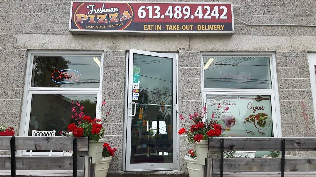 Freshman Pizza | restaurant | 6601 Fourth Line Rd, North Gower, ON K0A 2T0, Canada | 6134894242 OR +1 613-489-4242
