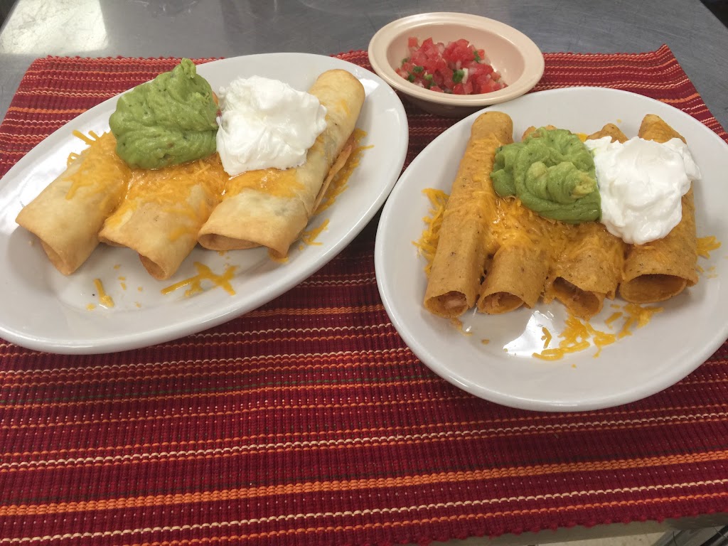Taco Shells | restaurant | 336 S McCulloch Blvd, Pueblo West, CO 81007, USA | 7196479208 OR +1 719-647-9208