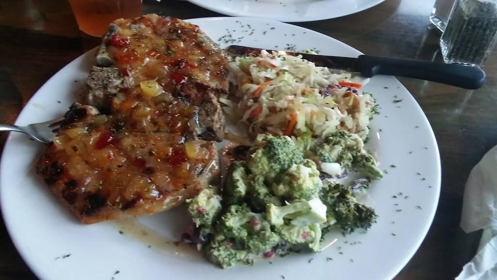 Candy-Sues | restaurant | 1810 N Pine St, Lumberton, NC 28358, USA | 9108024111 OR +1 910-802-4111