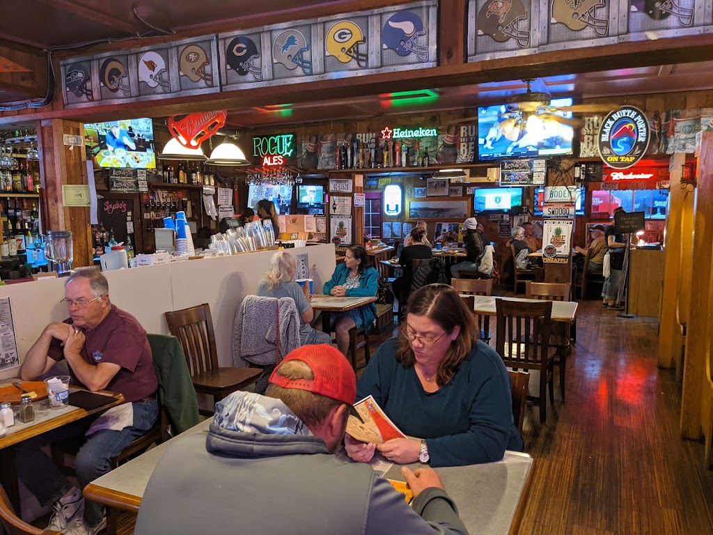 Szabos Steakhouse and Seafood | restaurant | 5188 NE Lucky Gap St, Newport, OR 97365, USA | 5415740100 OR +1 541-574-0100