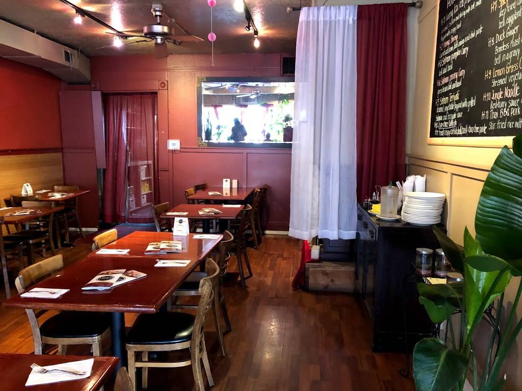 Thai Pod | restaurant | 2015 NE Broadway St, Portland, OR 97212, USA | 5034931122 OR +1 503-493-1122