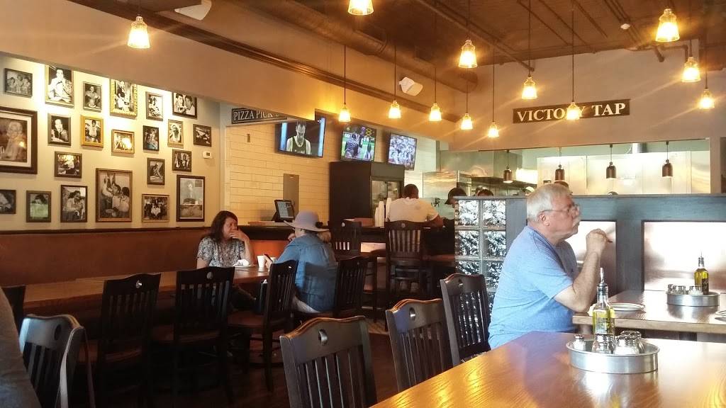 Armands Pizzeria | restaurant | 26 South La Grange Road, La Grange, IL 60525, USA | 7084697244 OR +1 708-469-7244