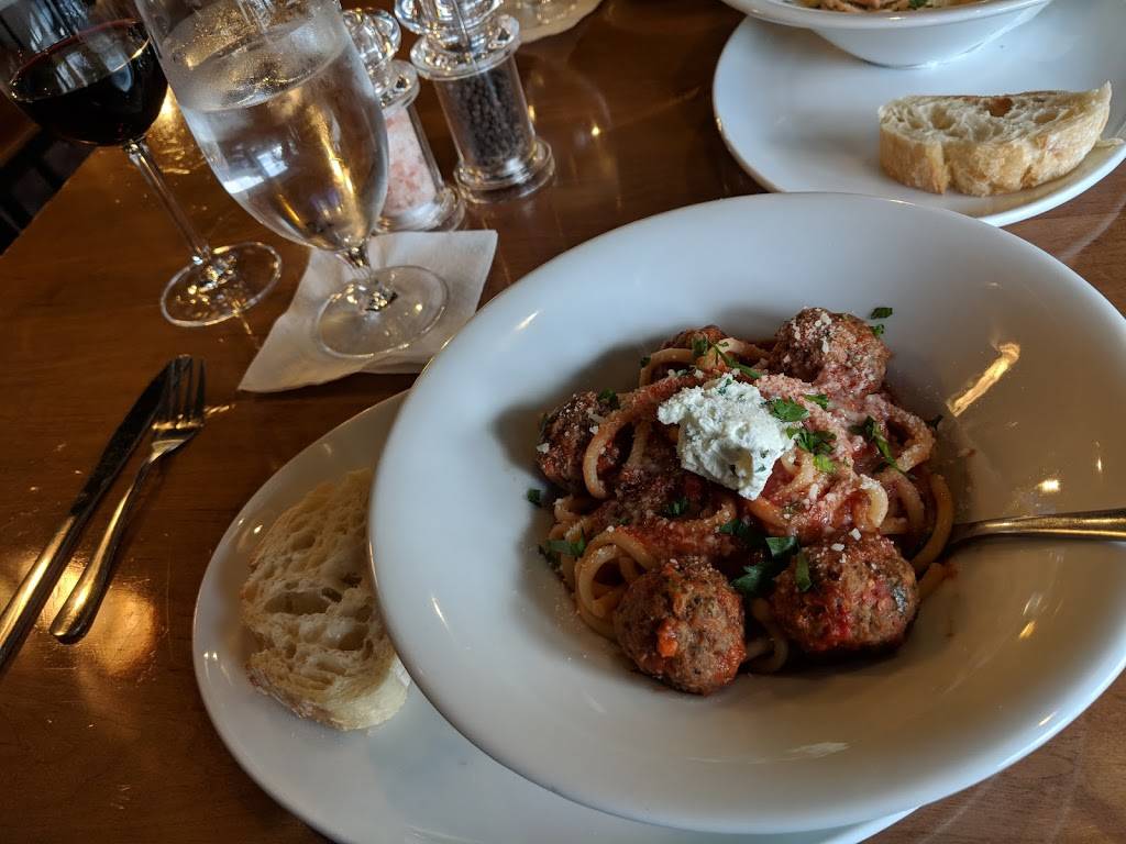 Osteria RAGO | restaurant | 419 E Kirkwood Ave, Bloomington, IN 47408, USA | 8128220694 OR +1 812-822-0694