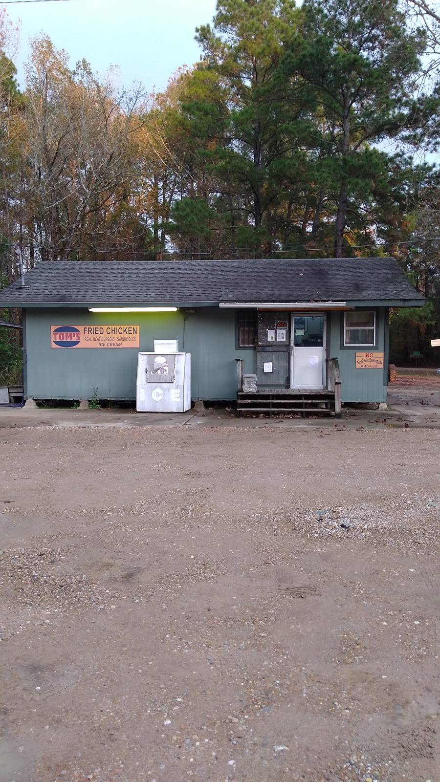 Toms Fried Chicken | restaurant | 4757 US-167, Ville Platte, LA 70586, USA | 3374612968 OR +1 337-461-2968