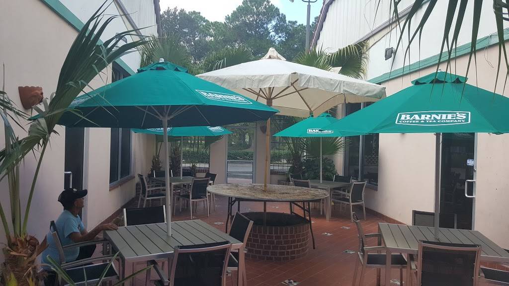 Pineapples Caribbean American Restaurant | restaurant | 5880 Normandy Blvd, Jacksonville, FL 32205, USA | 9045805837 OR +1 904-580-5837