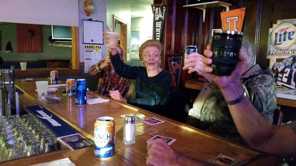 Da Lees Fine Dining | restaurant | 527 S Illinois St, Streator, IL 61364, USA | 8156732224 OR +1 815-673-2224